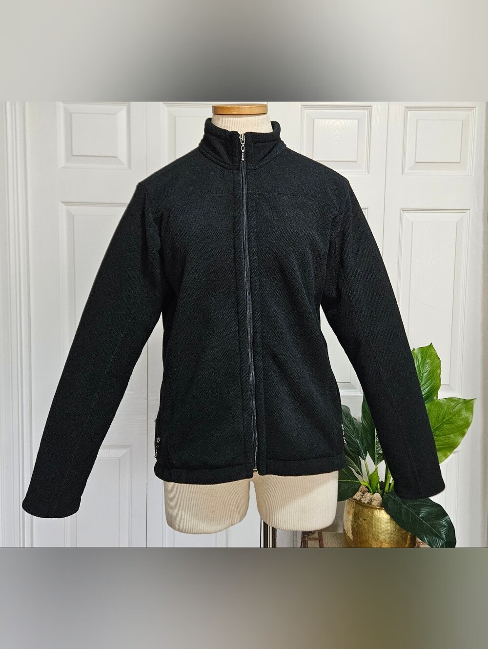 Patagonia Synchilla Windproof Full Zip Fleece Jacket Black Size Medium